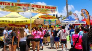Maui Wowi>; mobile franchise cart for smoothies