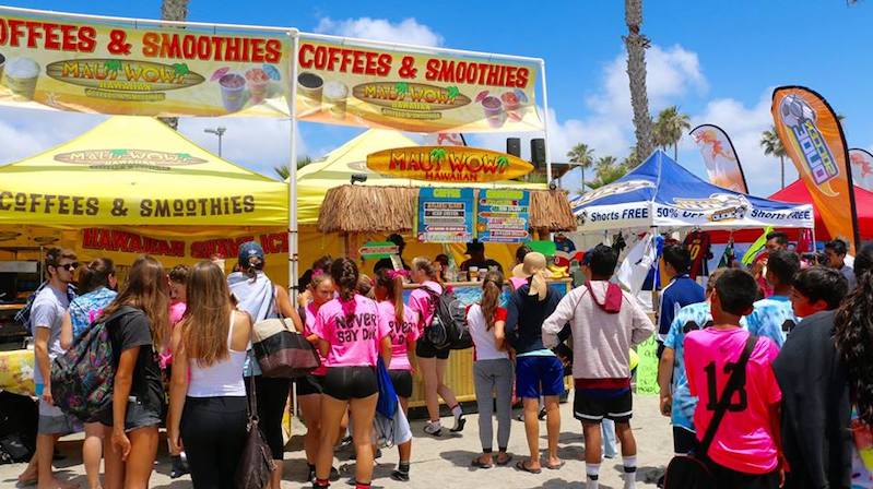 Maui Wowi mobile franchise cart for smoothies